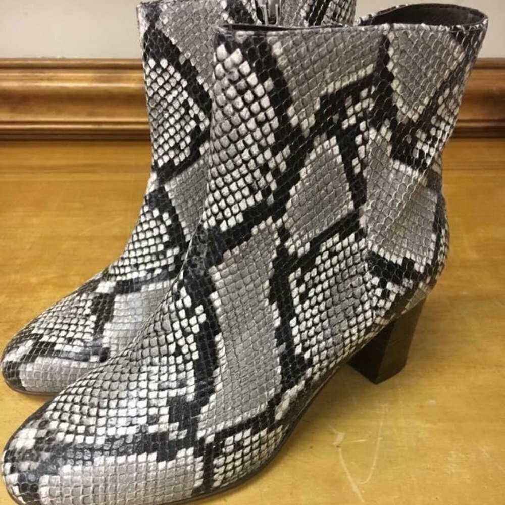 ! J.Crew $268 Heeled Ankle Boots Snakeskin F4879